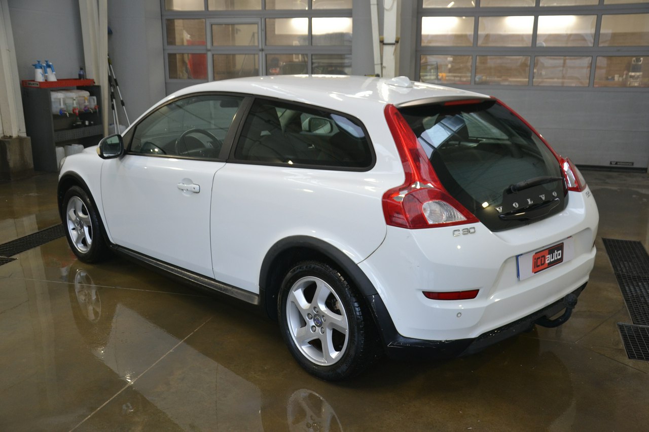 Volvo C30 - obrazek 5