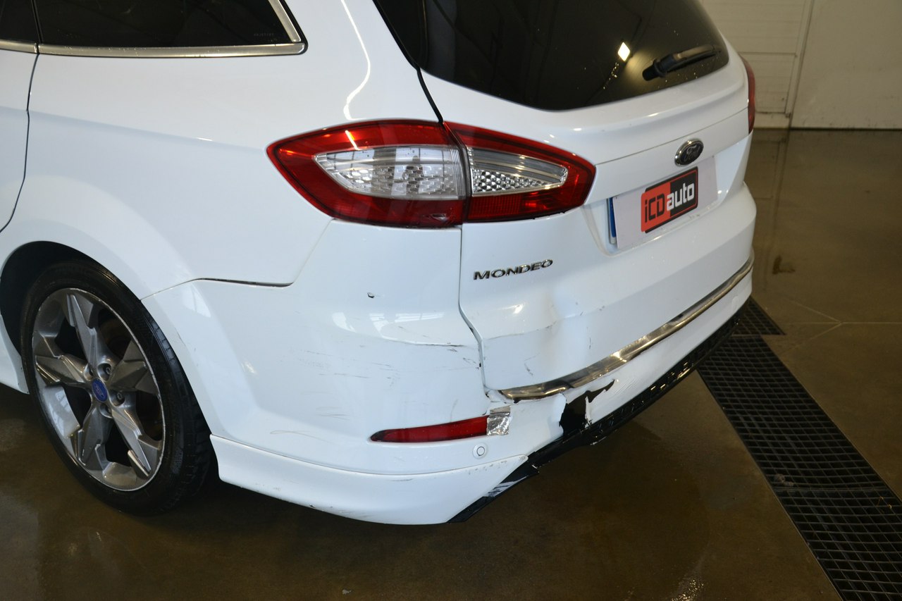 Ford Mondeo - obrazek 16