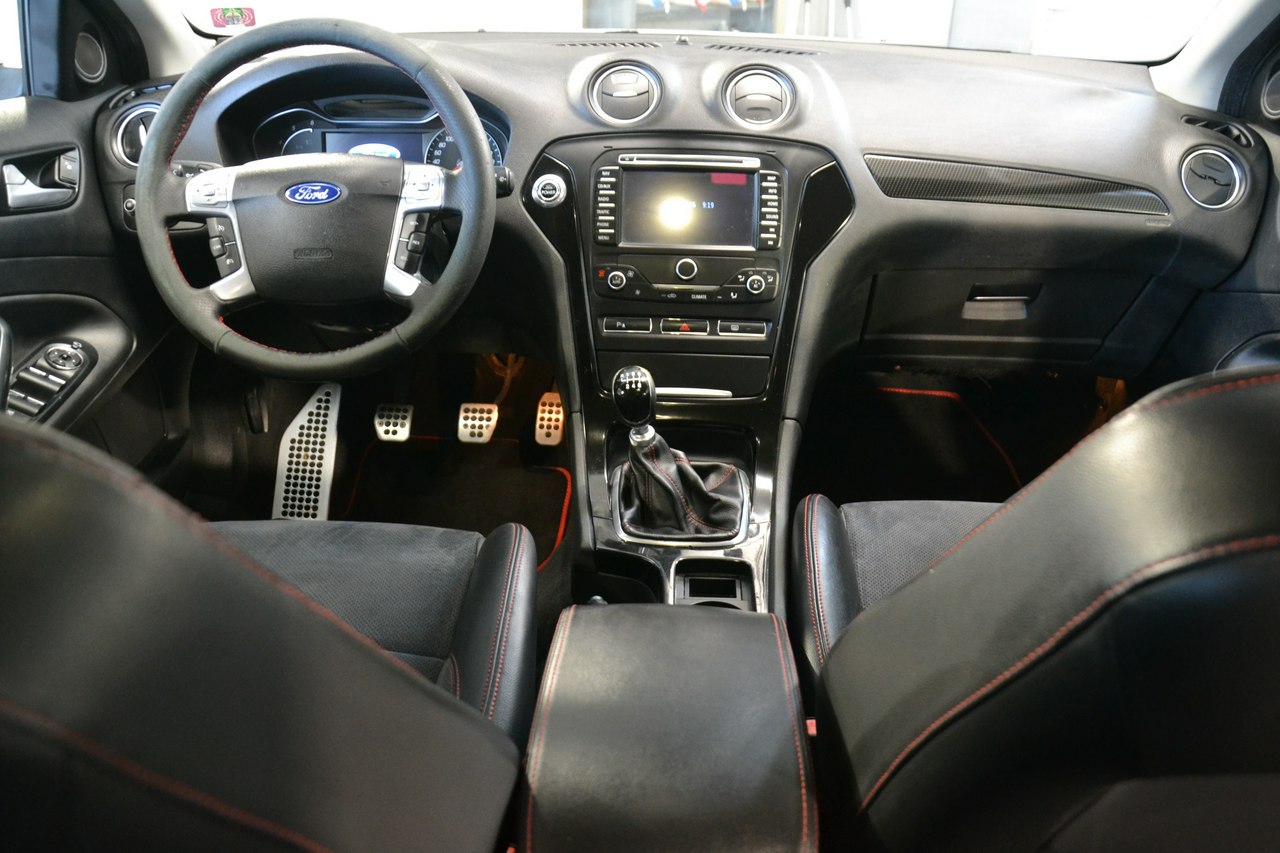 Ford Mondeo - obrazek 22