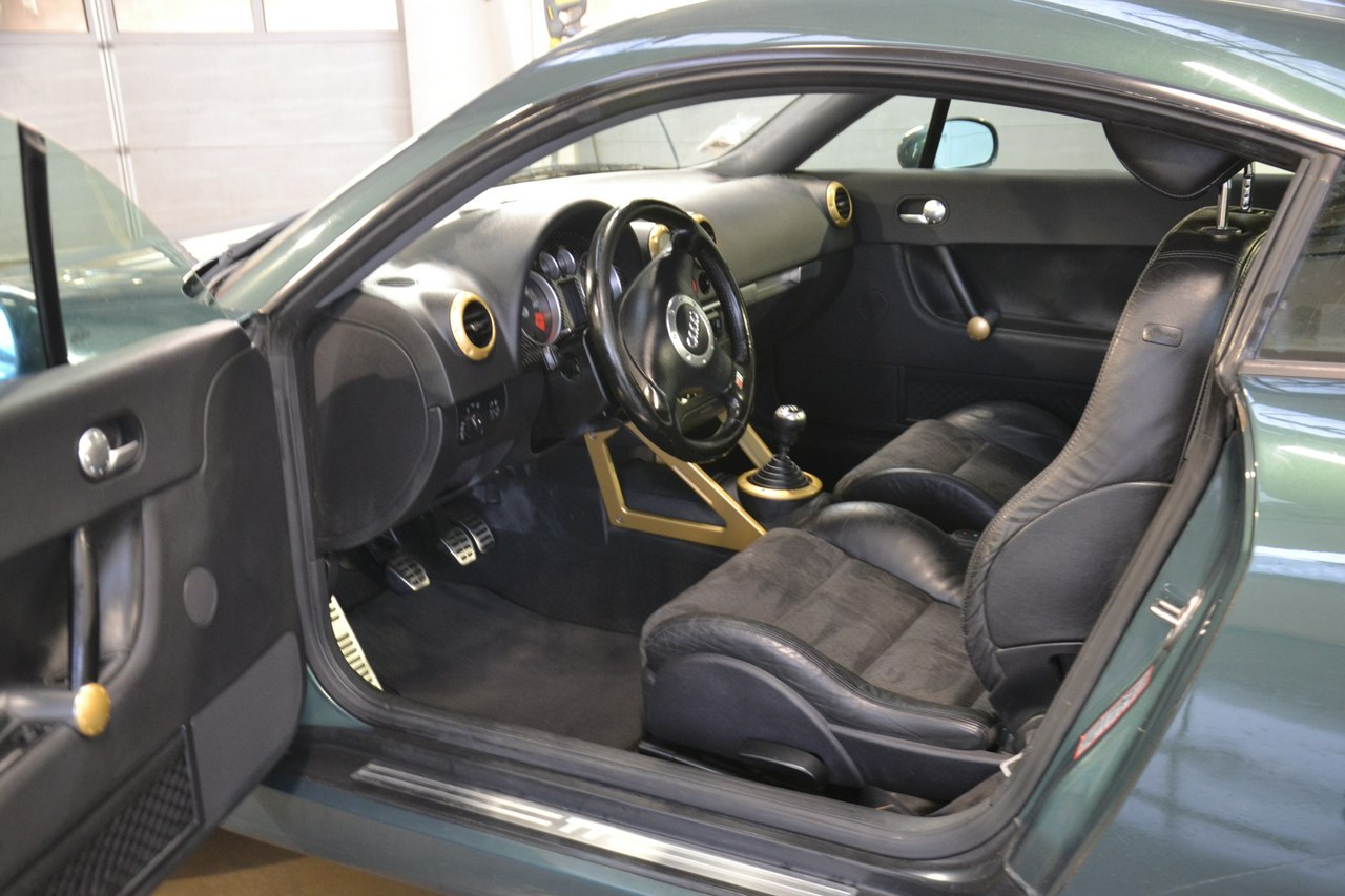 Audi TT - obrazek 12