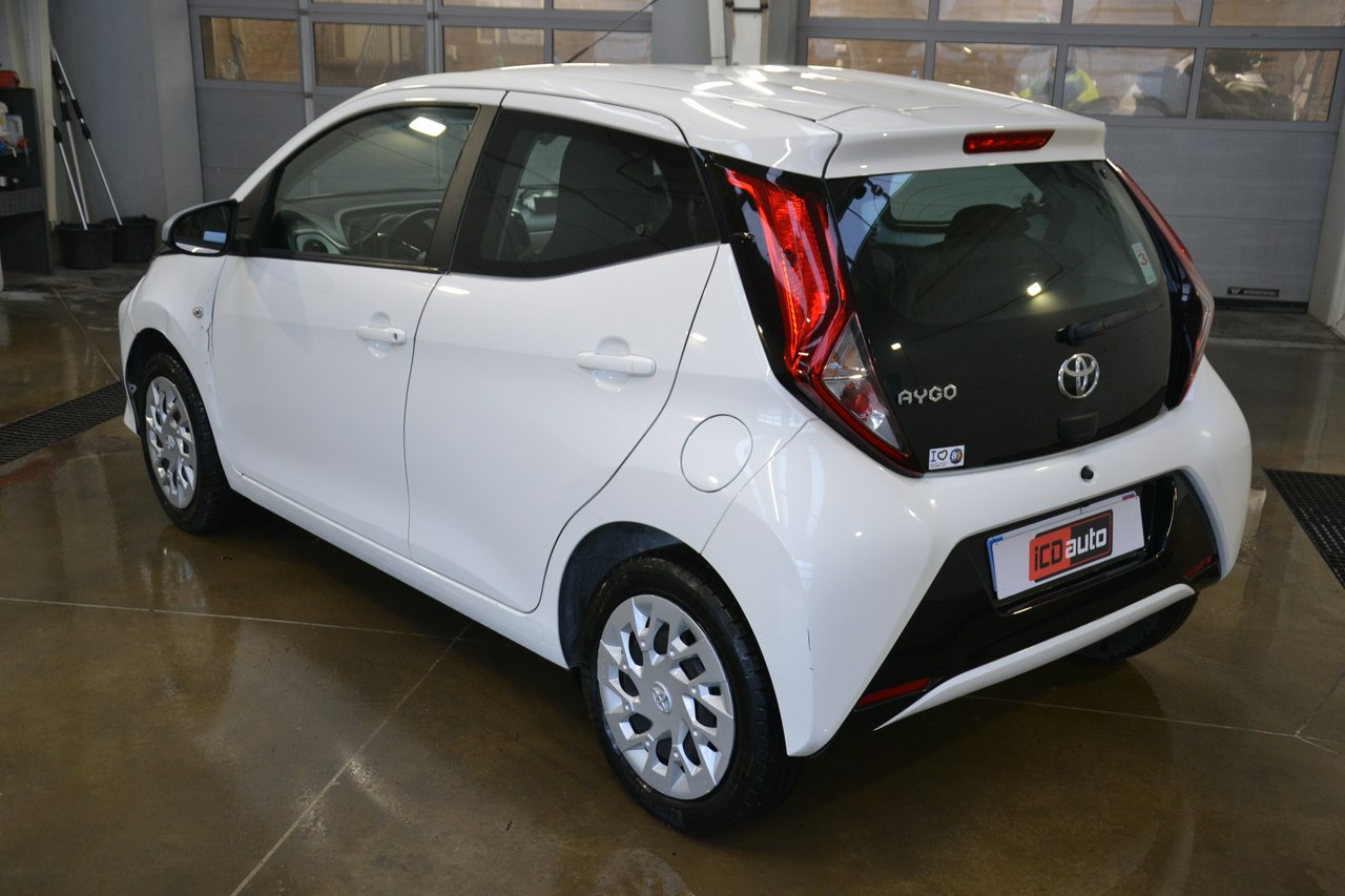 Toyota Aygo - obrazek 5