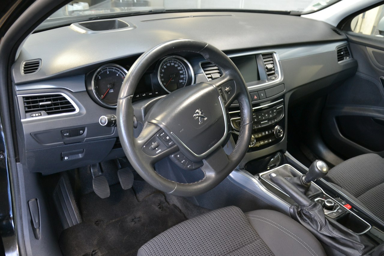 Peugeot 508 - obrazek 17