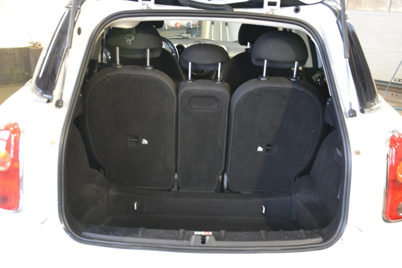 Mini Countryman - obrazek 16