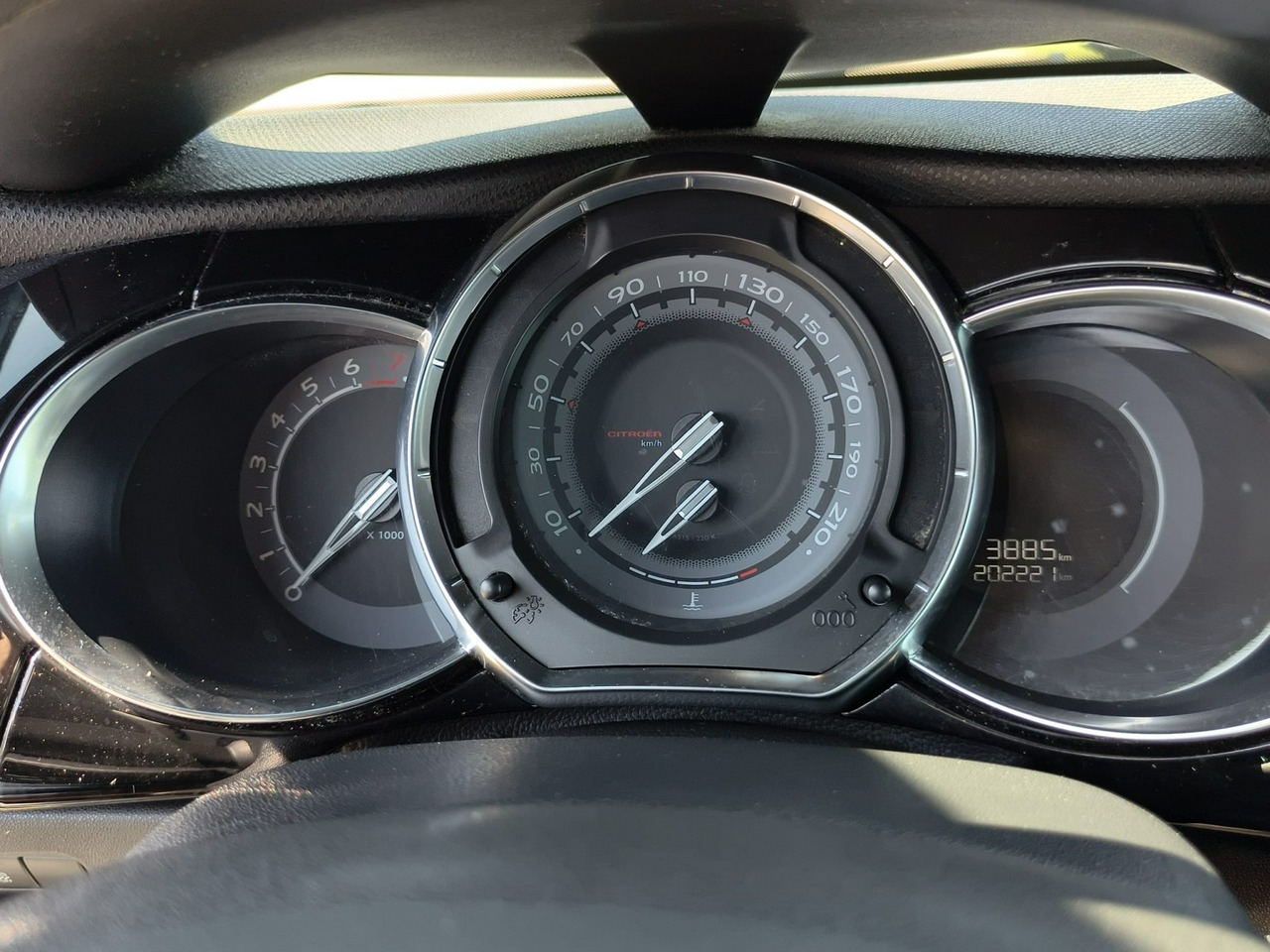 Citroen DS3 - obrazek 16