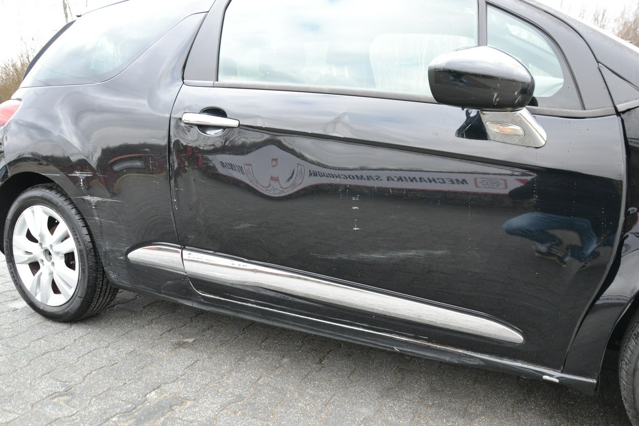 Citroen DS3 - obrazek 11