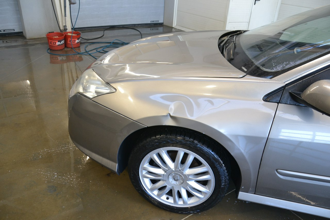 Renault Laguna - obrazek 11