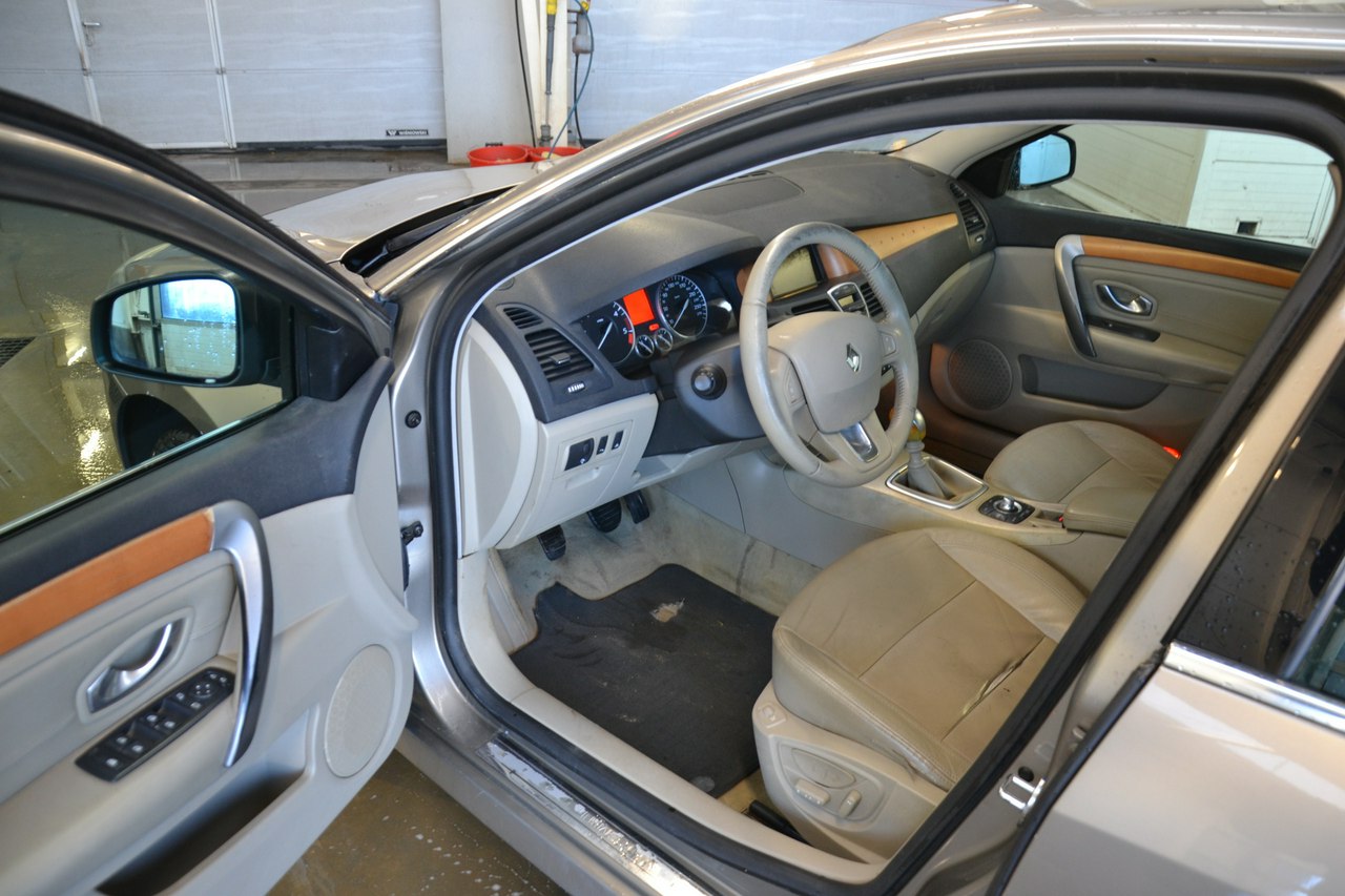 Renault Laguna - obrazek 20