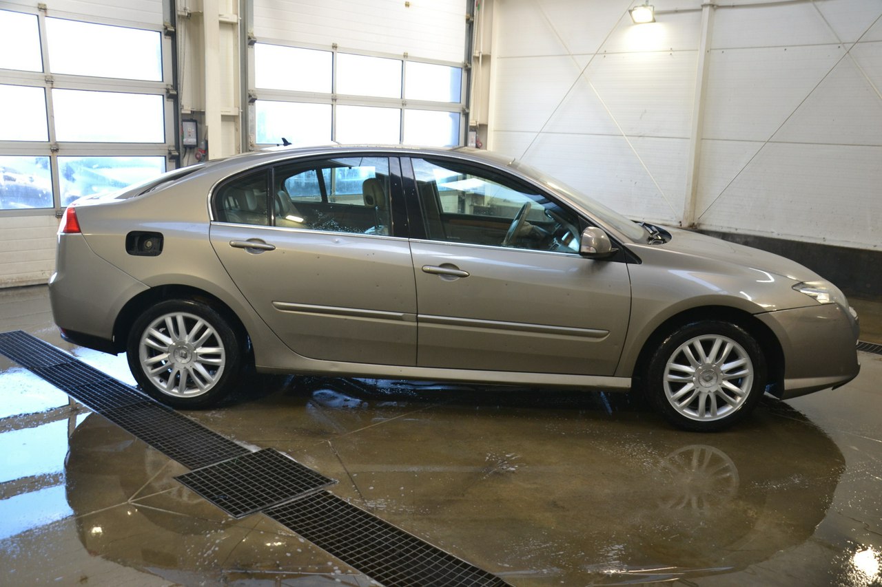 Renault Laguna - obrazek 4