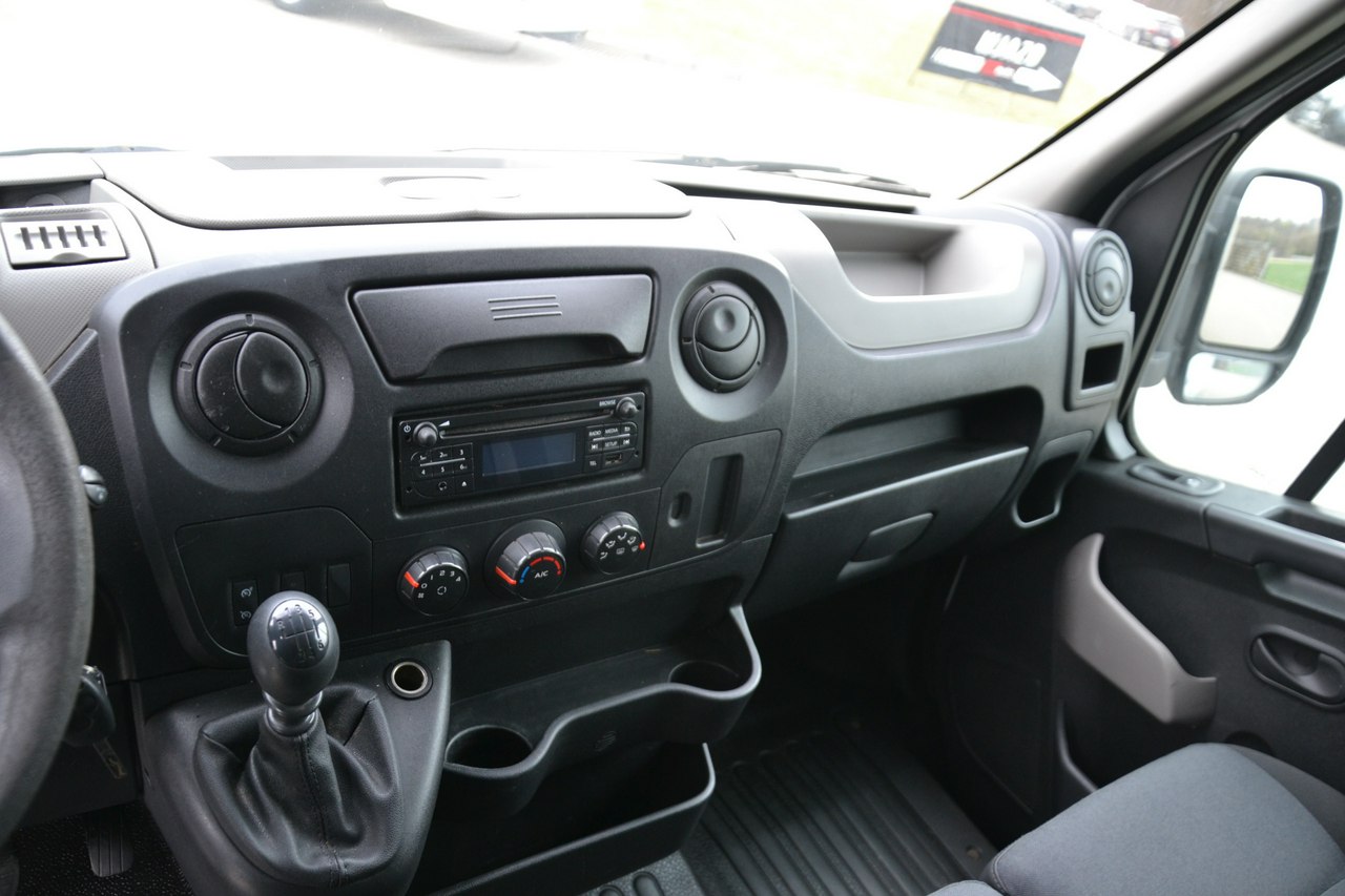 Nissan NV 400 - obrazek 13