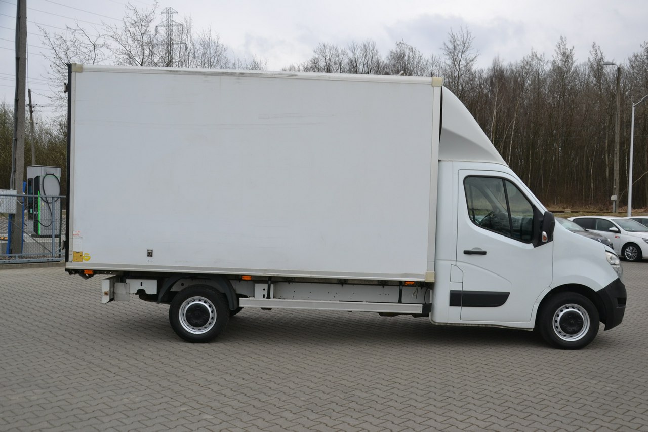 Nissan NV 400 - obrazek 8