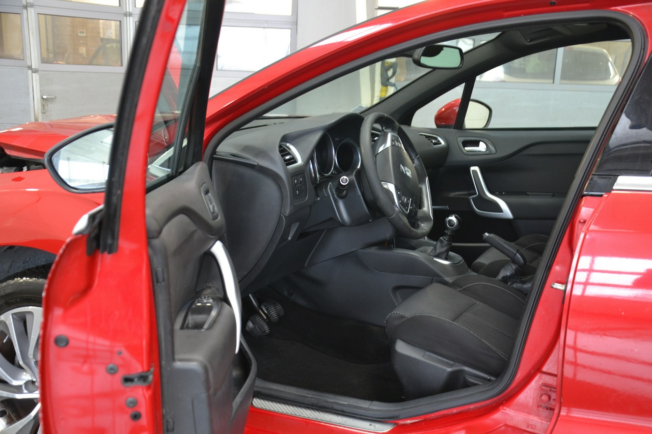 Citroen DS4 - obrazek 14