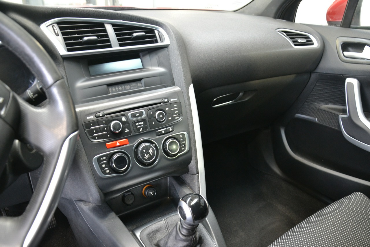 Citroen DS4 - obrazek 16