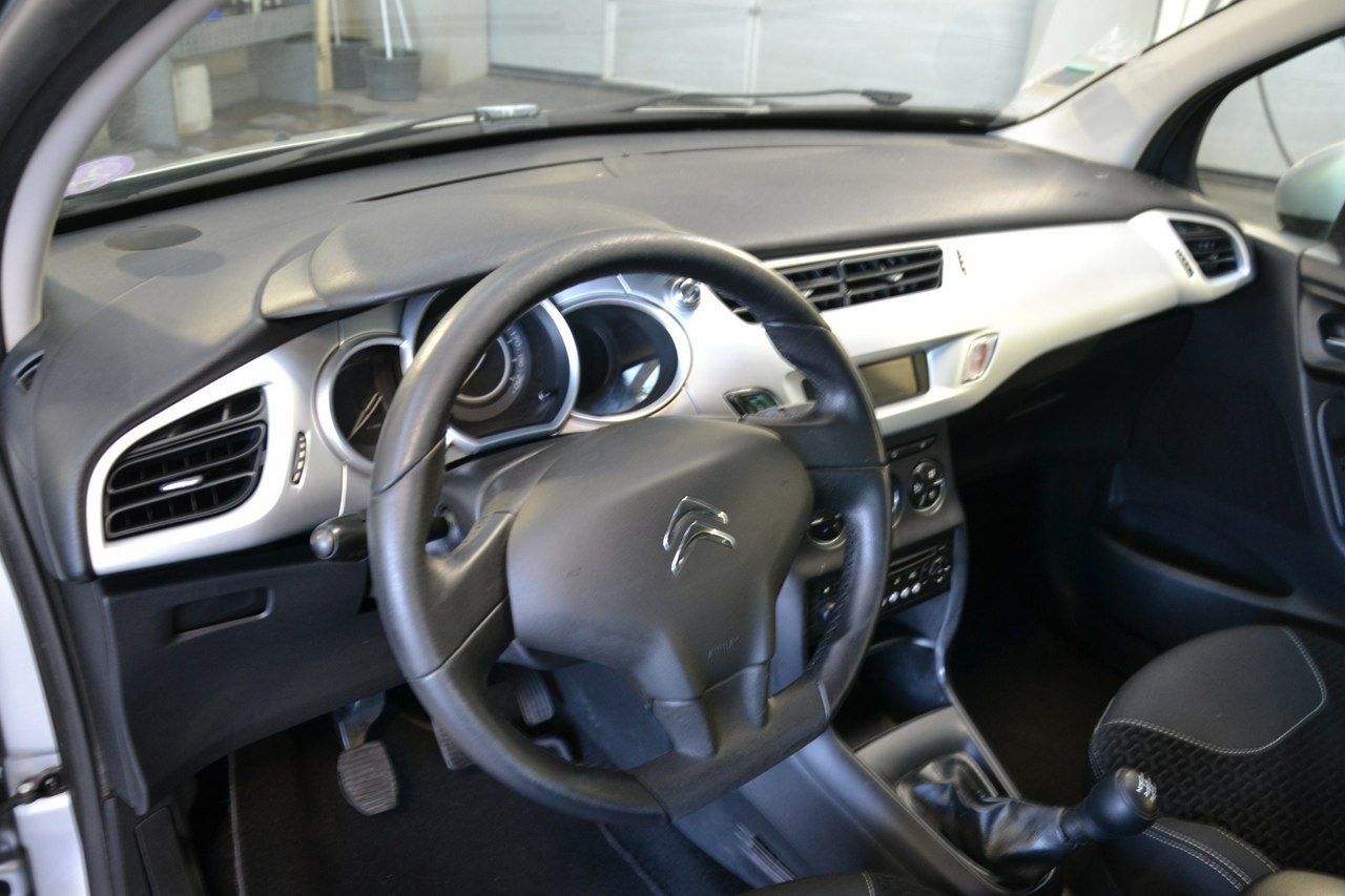 Citroen C3 - obrazek 18