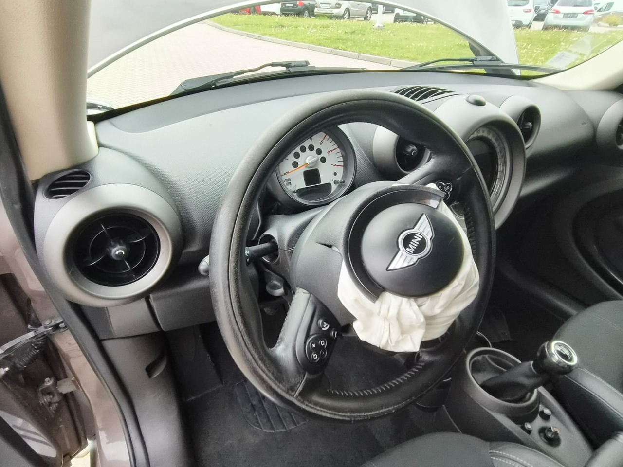 Mini Countryman - obrazek 12