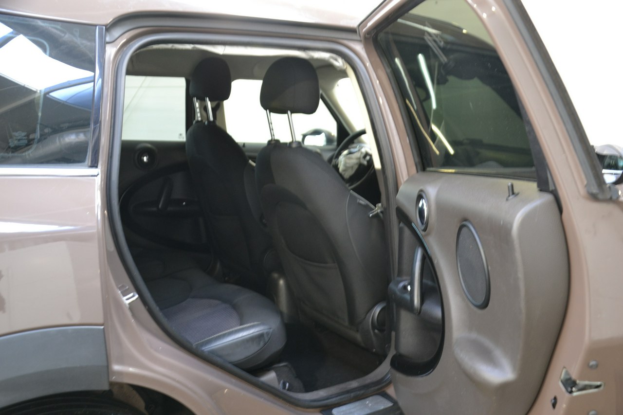 Mini Countryman - obrazek 22