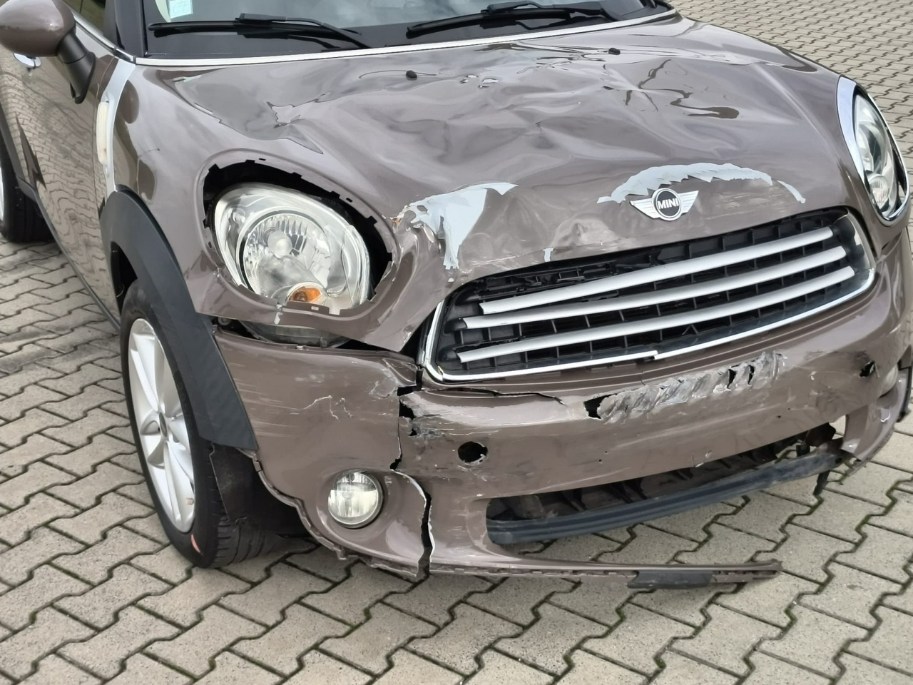 Mini Countryman - obrazek 18