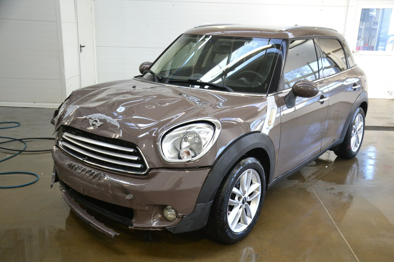 Mini Countryman - obrazek 3