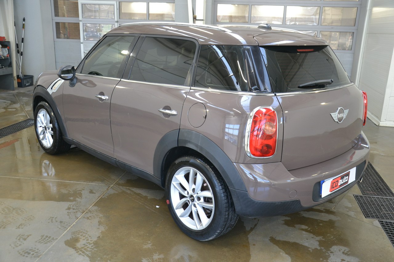 Mini Countryman - obrazek 5