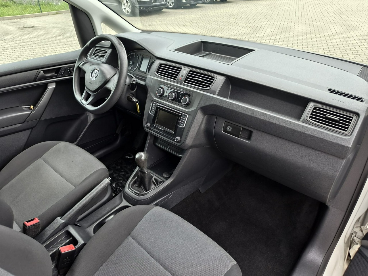 Volkswagen Caddy - obrazek 10