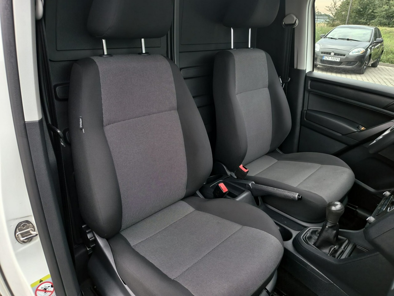Volkswagen Caddy - obrazek 11