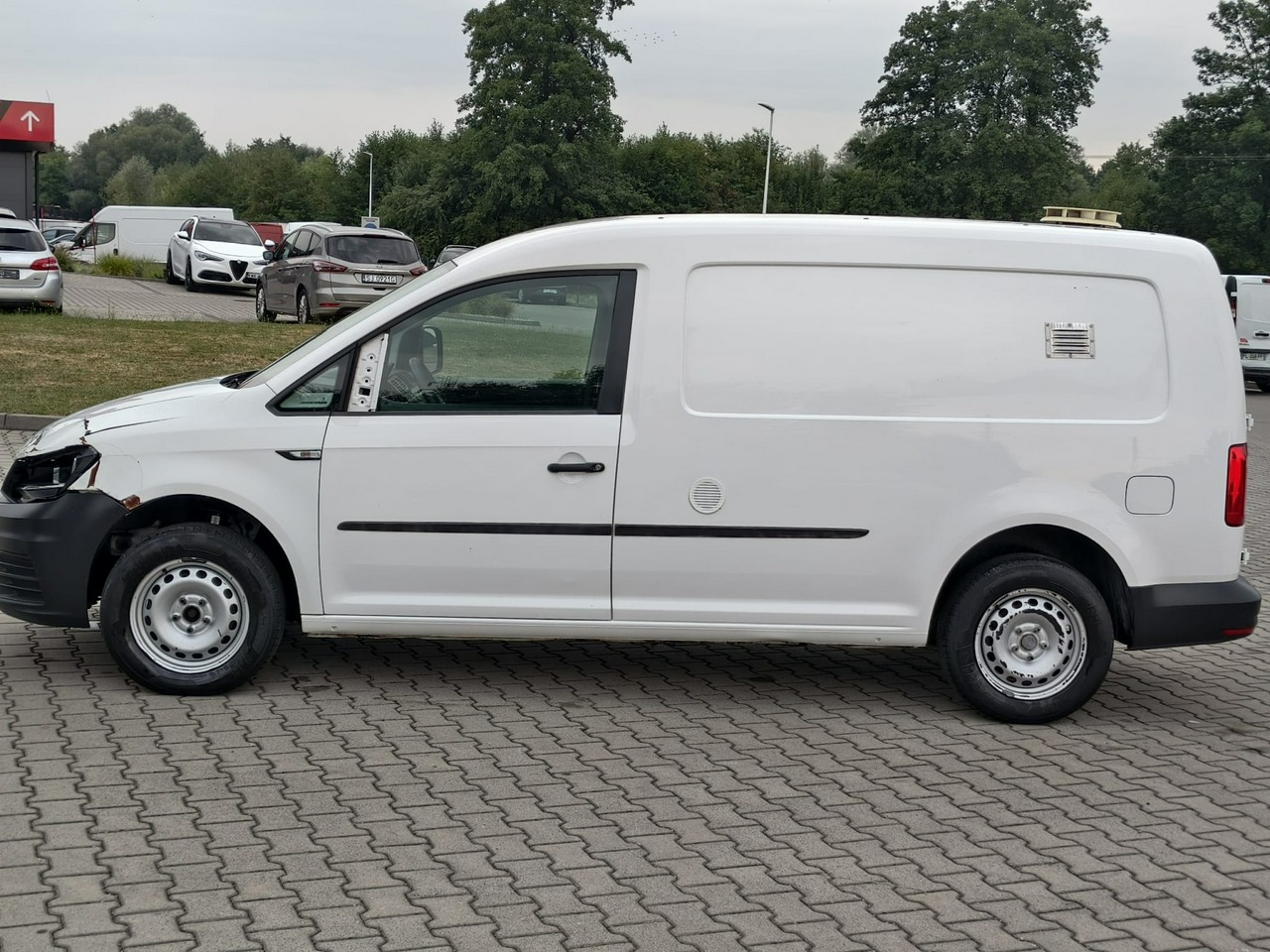 Volkswagen Caddy - obrazek 4