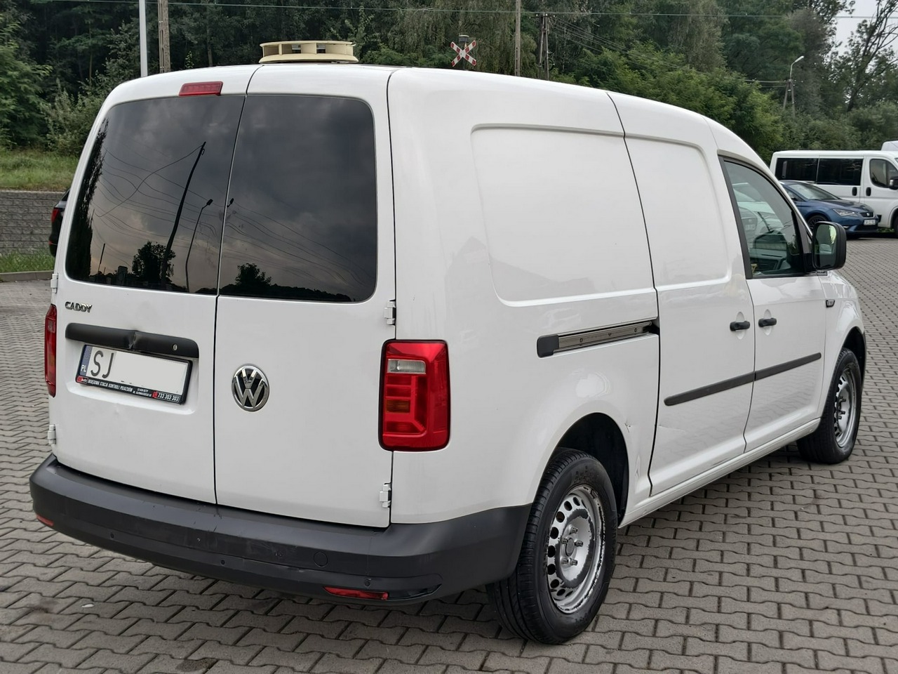 Volkswagen Caddy - obrazek 7