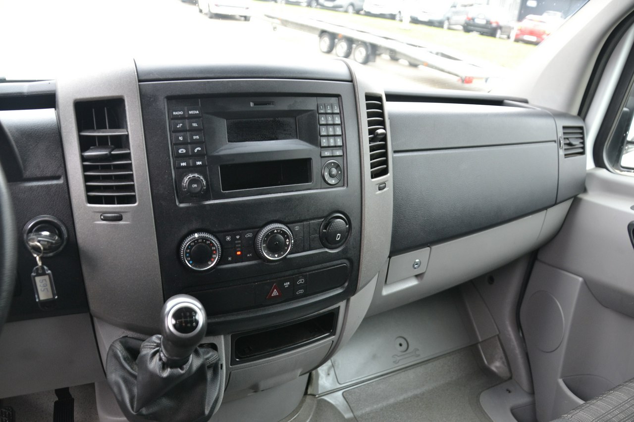 Mercedes Sprinter - obrazek 12