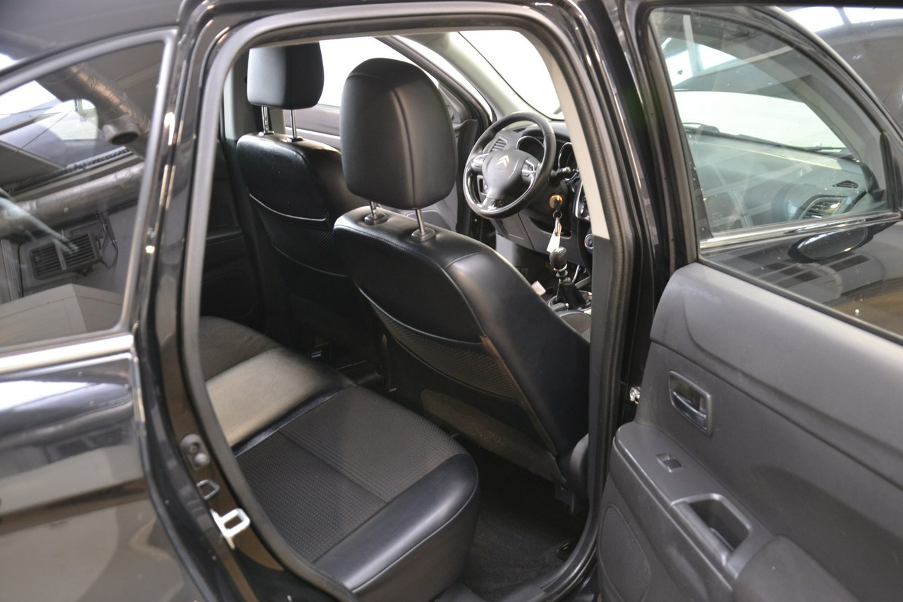 Citroen C4 Aircross - obrazek 25