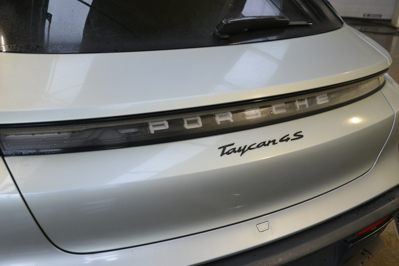 Porsche Taycan - obrazek 14