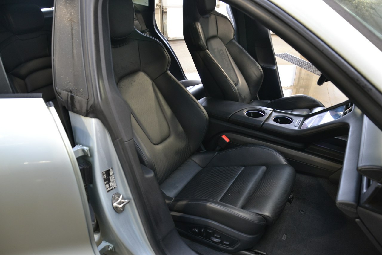 Porsche Taycan - obrazek 23