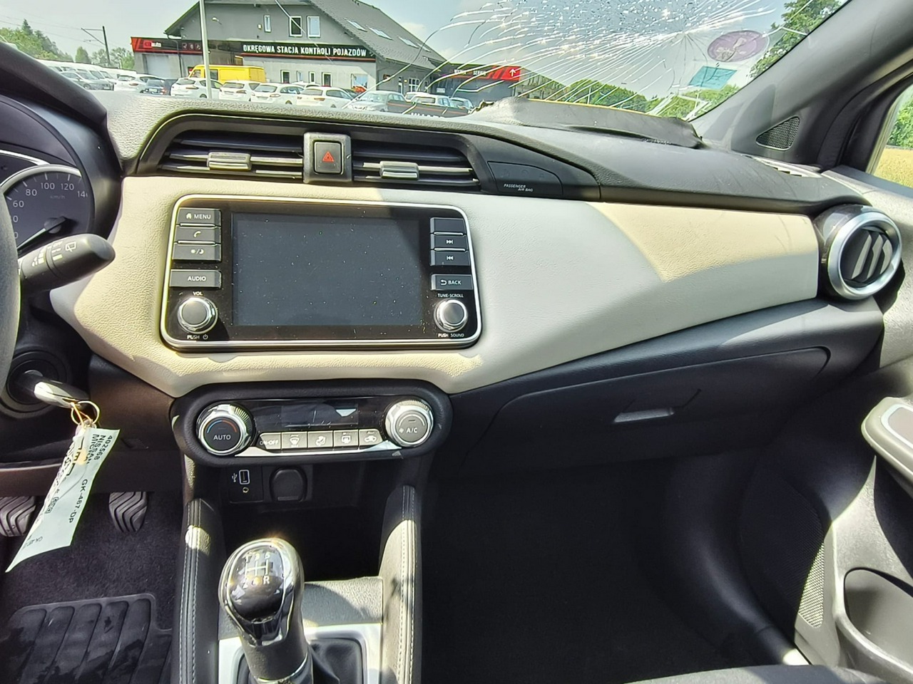 Nissan Micra - obrazek 14