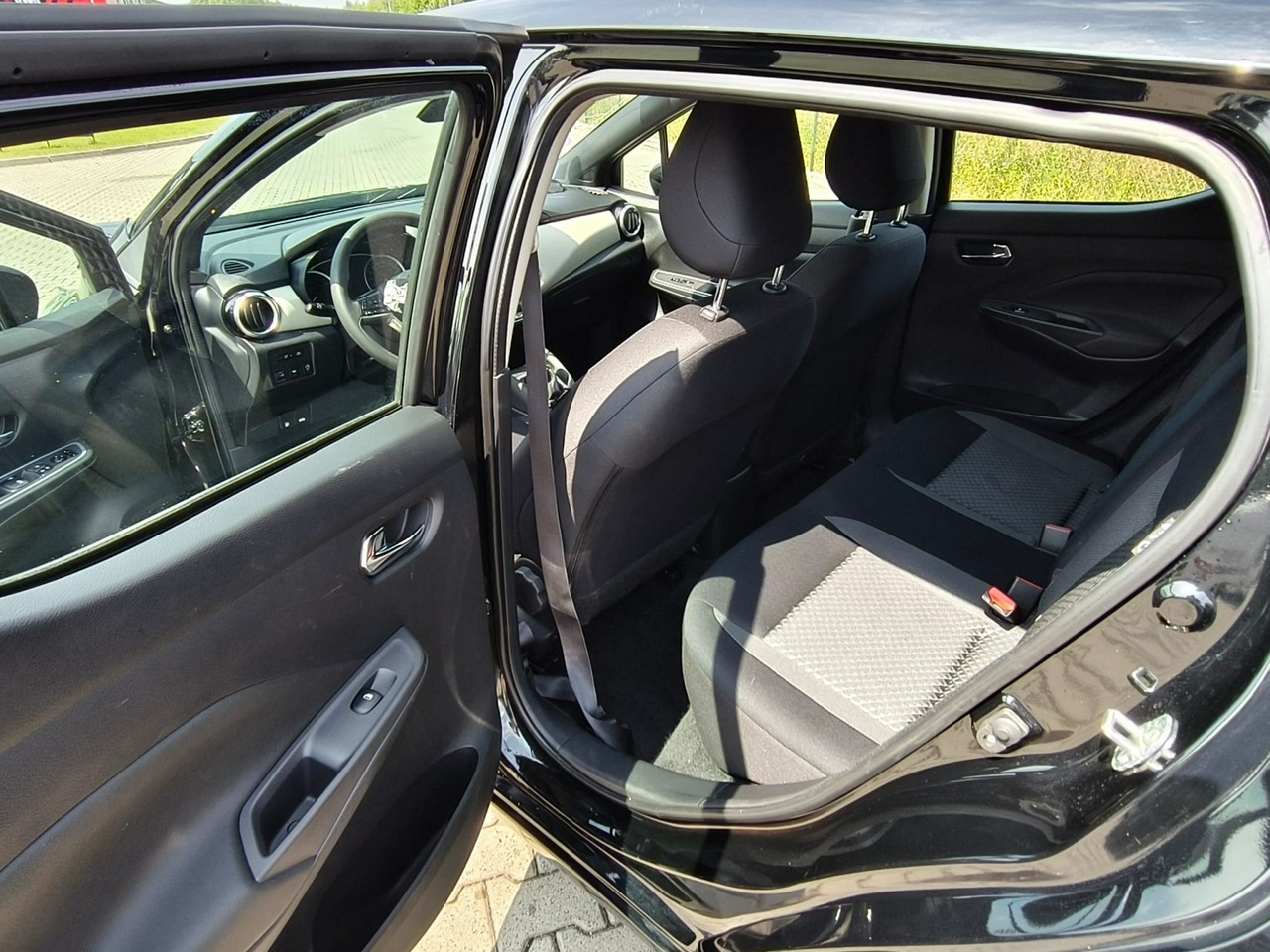 Nissan Micra - obrazek 17