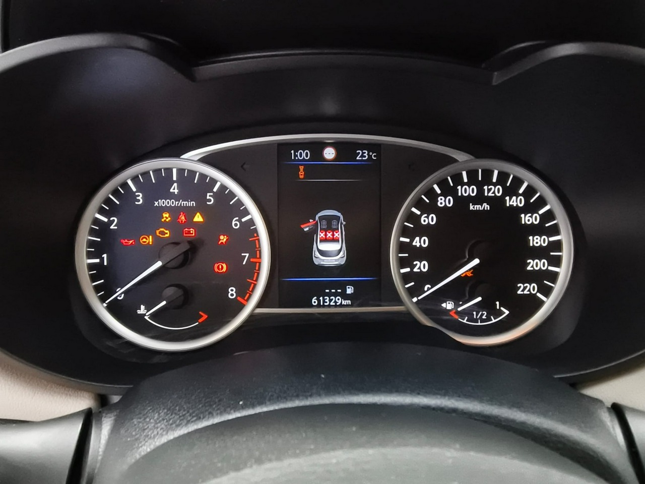 Nissan Micra - obrazek 12