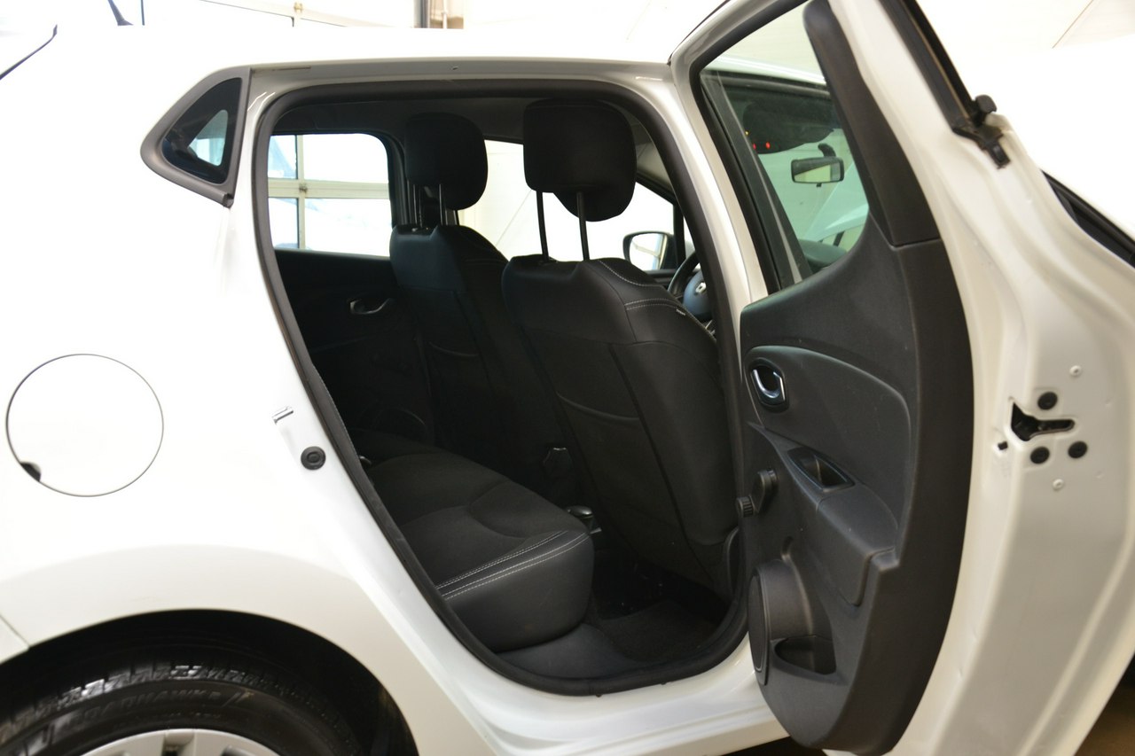 Renault Clio - obrazek 22