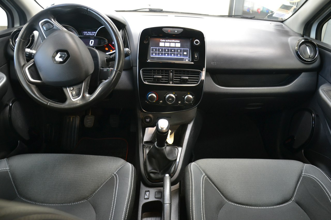 Renault Clio - obrazek 18