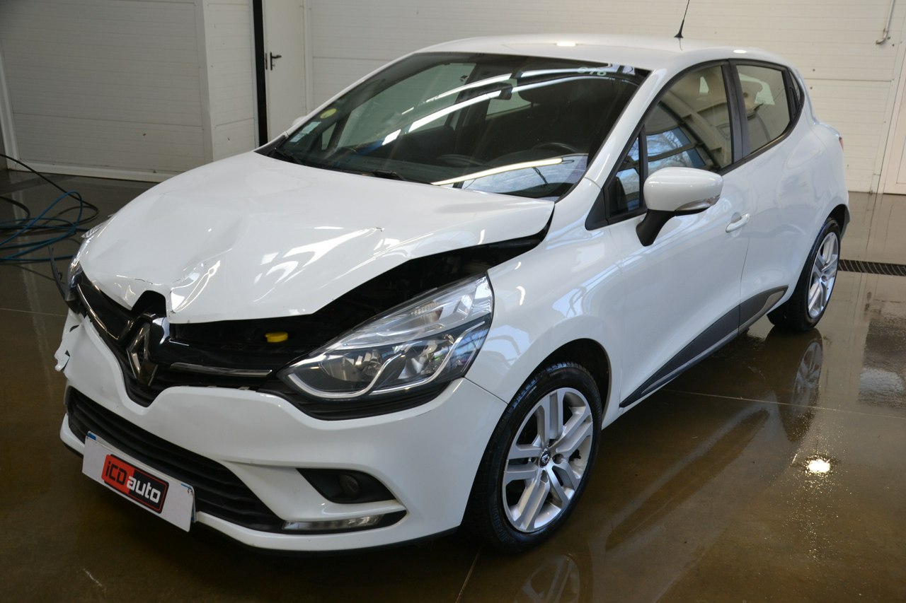 Renault Clio - obrazek 3