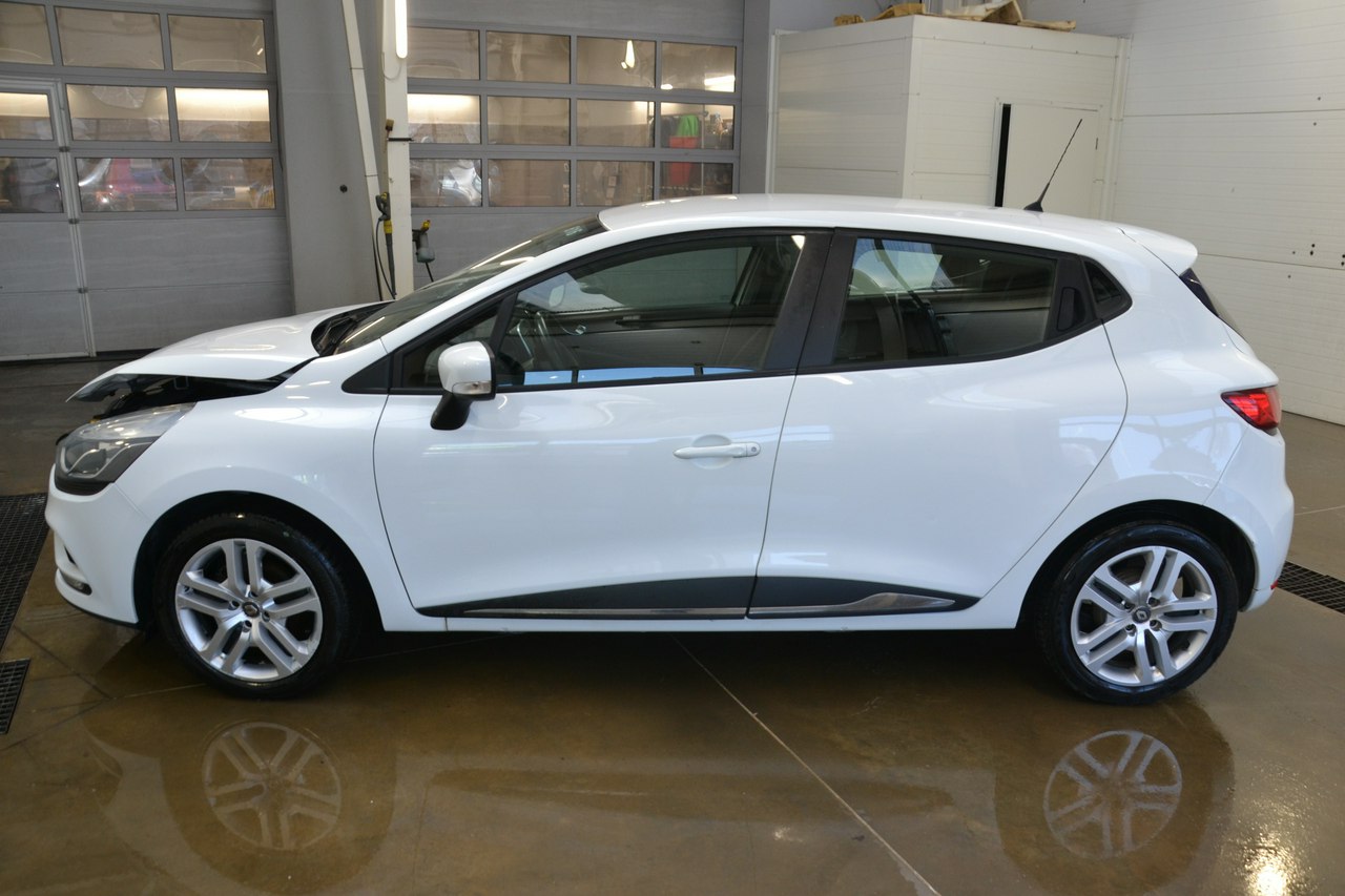 Renault Clio - obrazek 4