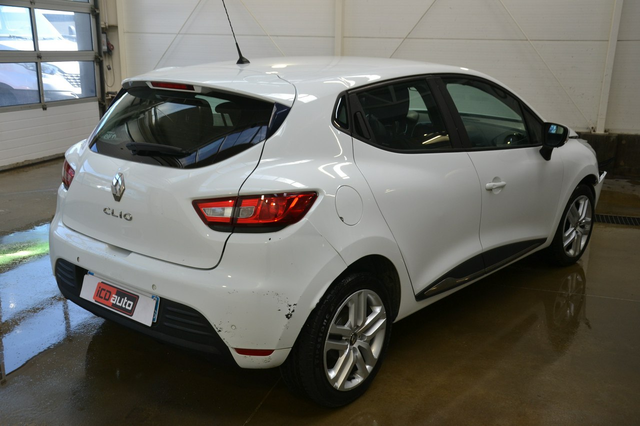 Renault Clio - obrazek 7