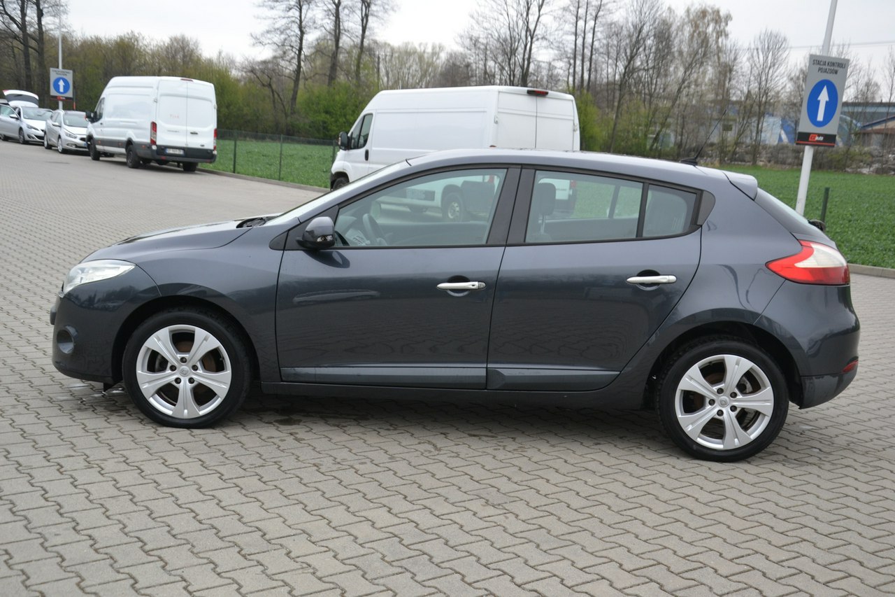 Renault Megane - obrazek 4