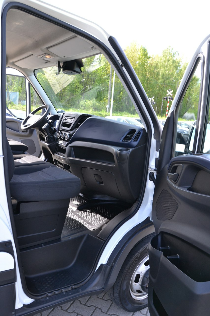 Iveco Daily 35C14 - obrazek 17
