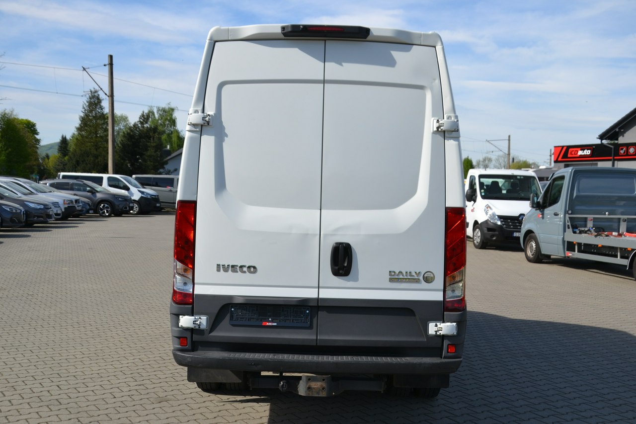 Iveco Daily 35C14 - obrazek 6