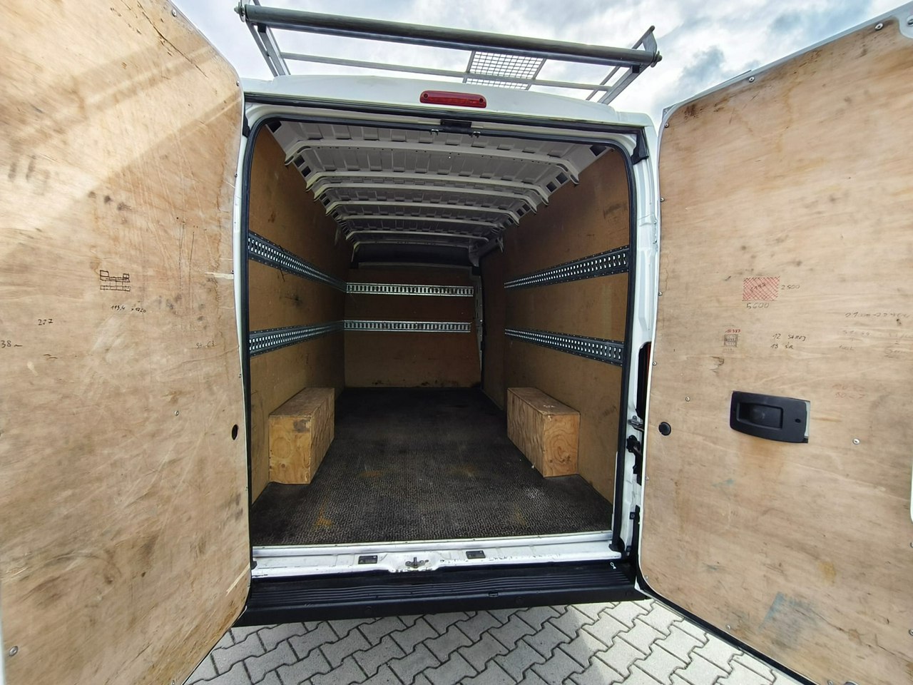 Peugeot Boxer - obrazek 16