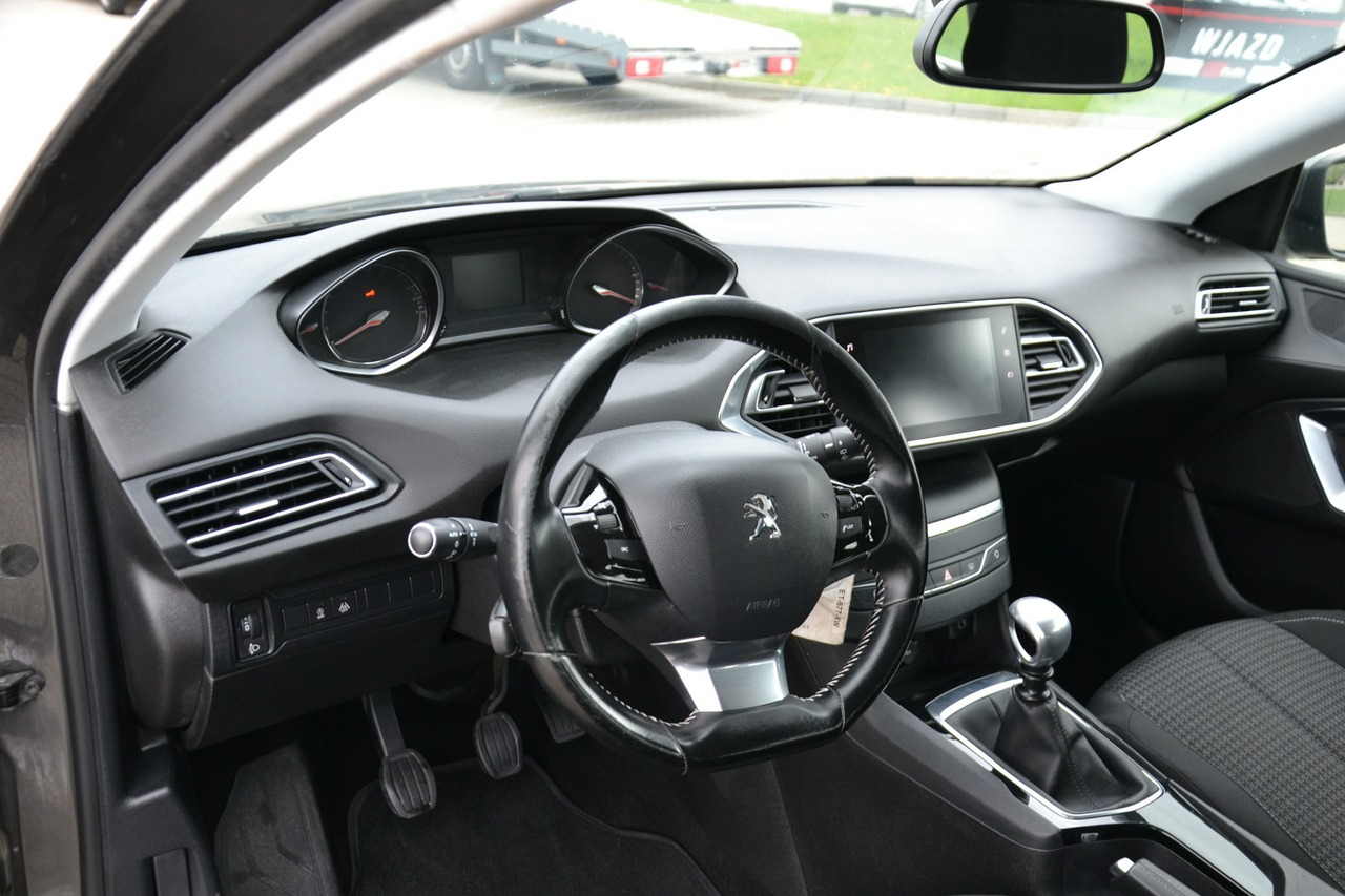 Peugeot 308 - obrazek 10