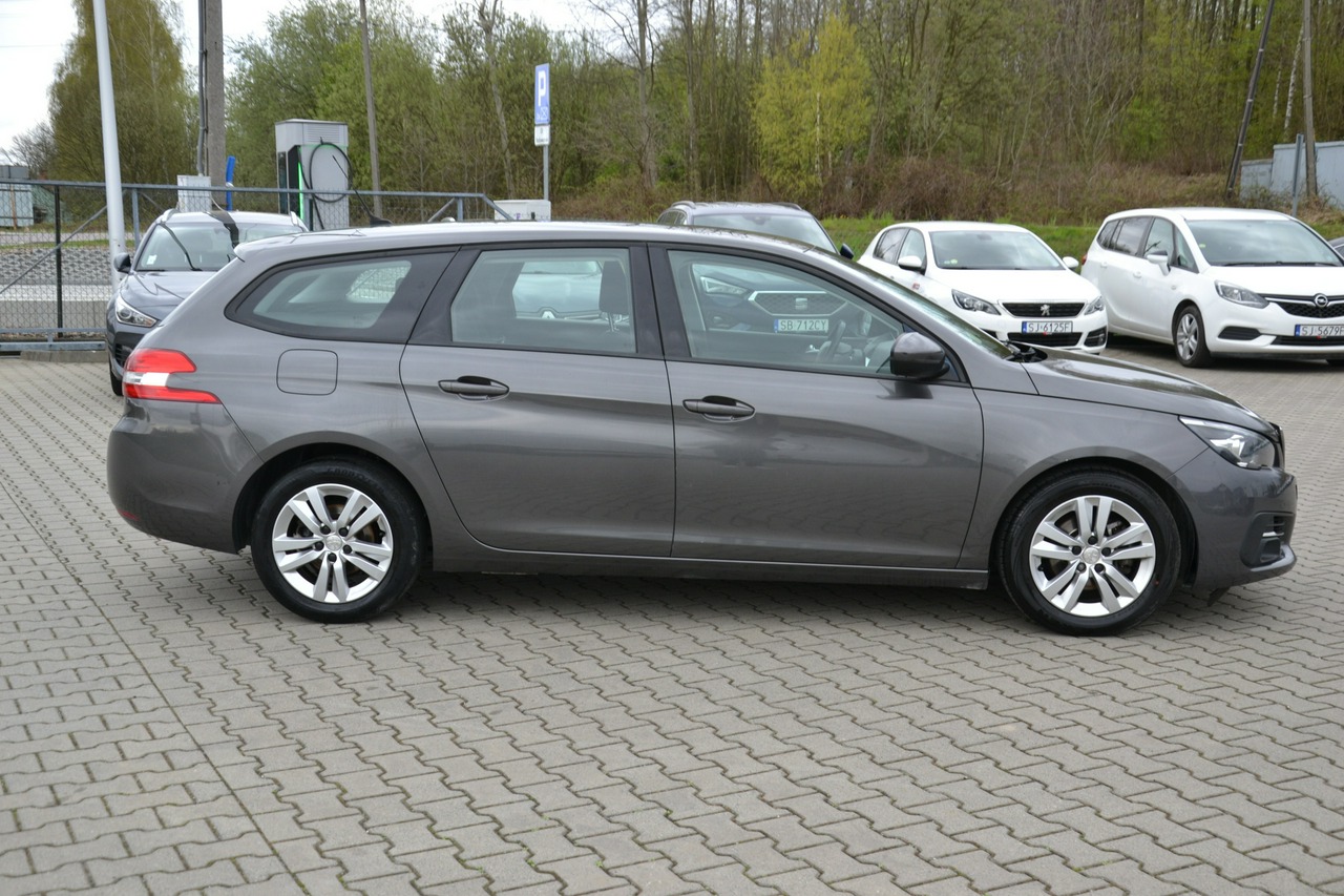 Peugeot 308 - obrazek 8