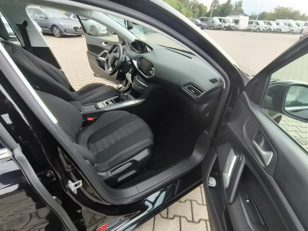 Peugeot 308 - obrazek 14