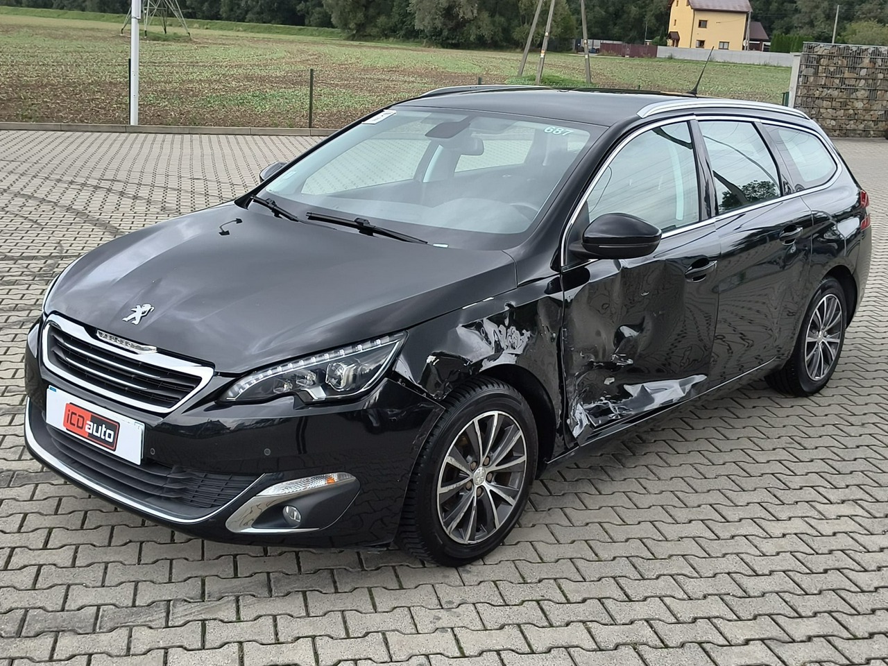 Peugeot 308 - obrazek 3