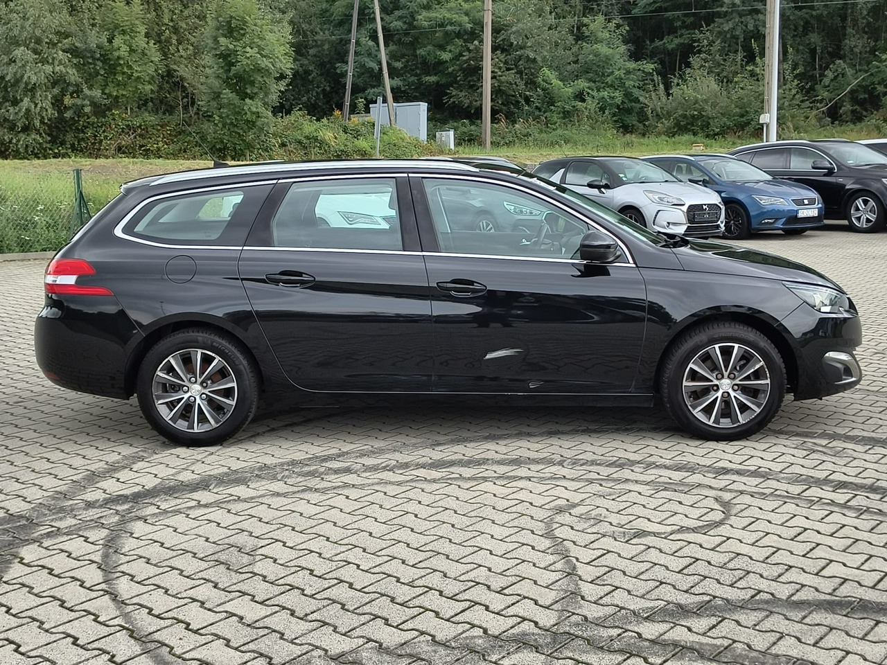 Peugeot 308 - obrazek 8