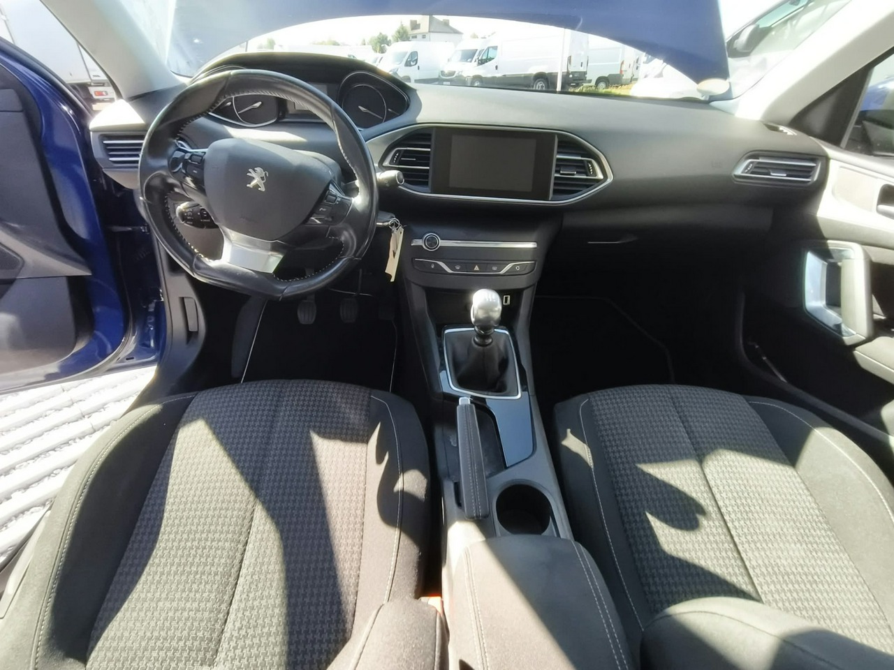 Peugeot 308 - obrazek 12