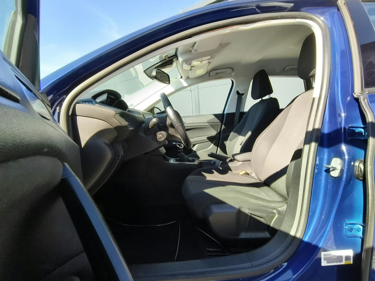 Peugeot 308 - obrazek 9