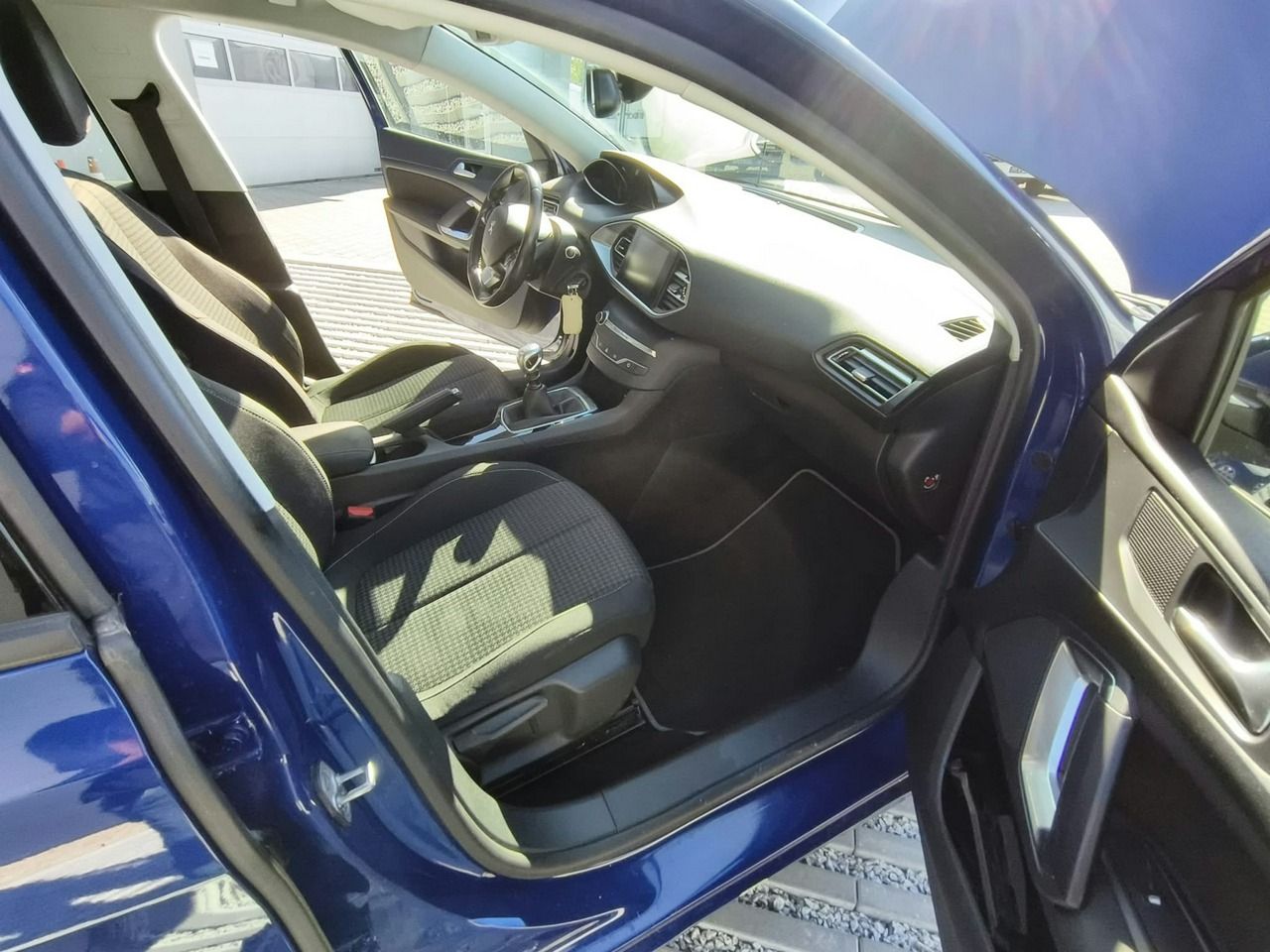 Peugeot 308 - obrazek 15